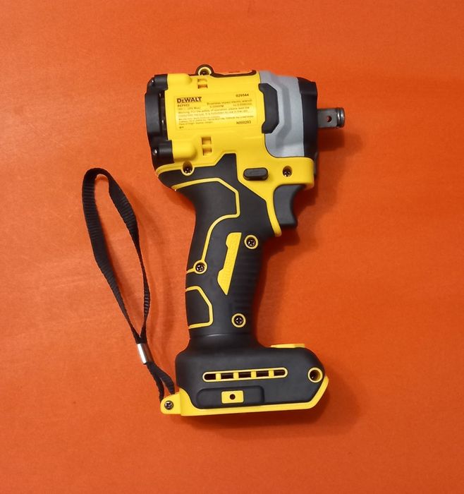 Klucz udarowy akumulatorowy Dewalt