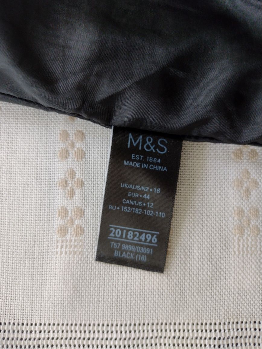 Czarna spódnica M&S 44