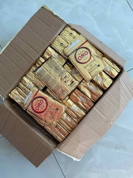 Kawa mielona la vazza oro zestaw 10szt 250g