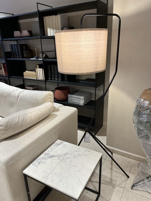 Candeeiro de pé - Kinda Home