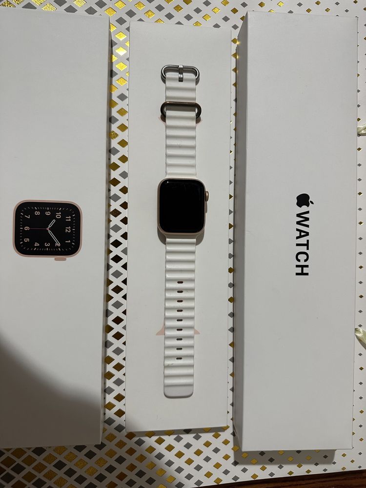 Apple  watch se gps 40mm