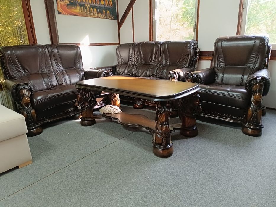 Kler, komplet skórzany, Piękne rzeźby motyw Koni. Zestaw wypoczynkowy