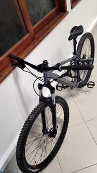 Bicicleta BTT RockRider 520