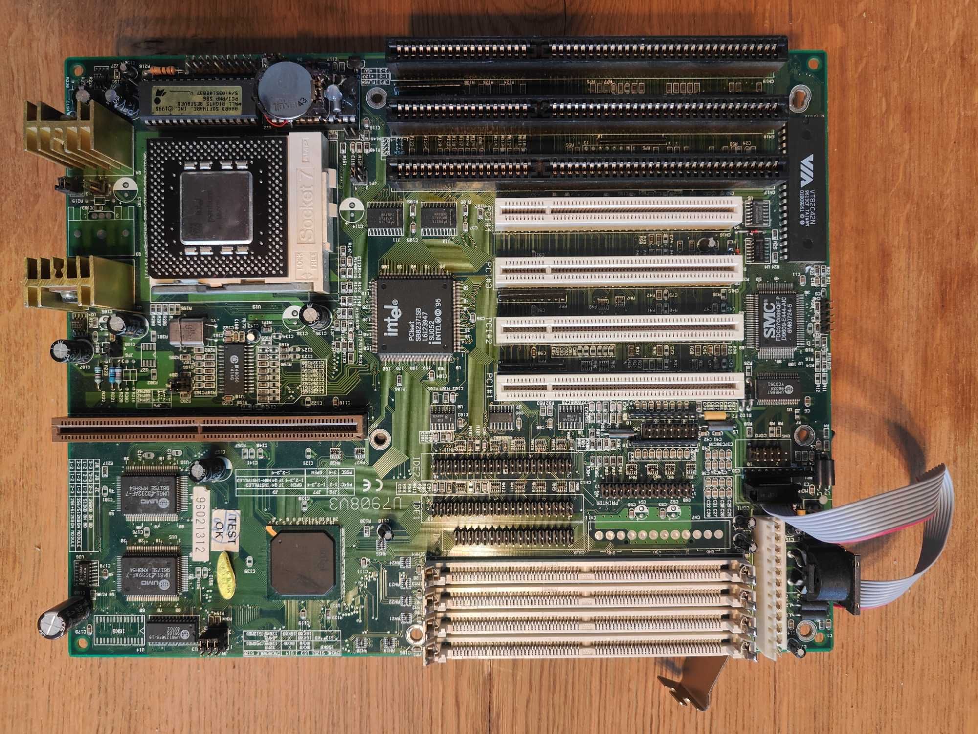 Płyta główna retro Pentium 200MMX