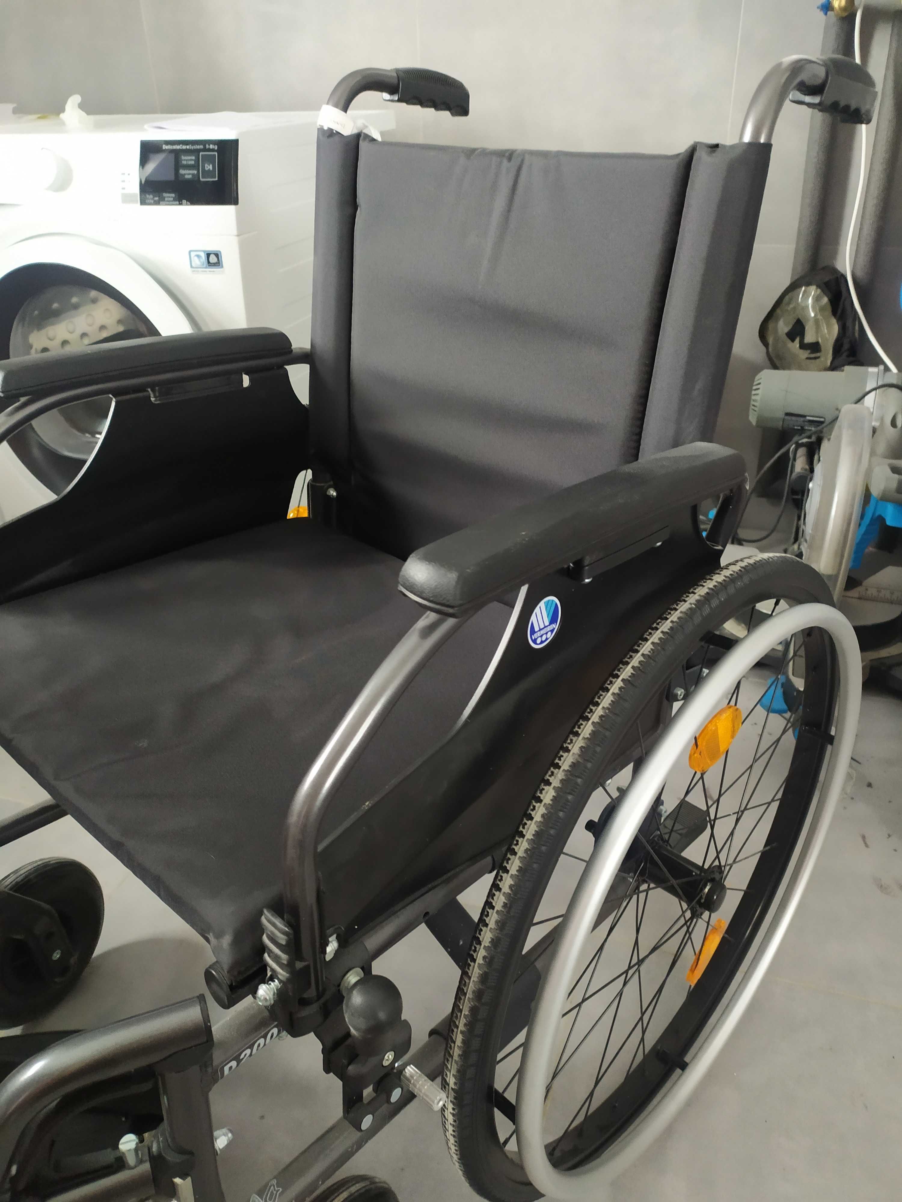 Wózek inwalidzki Vermeiren D200
