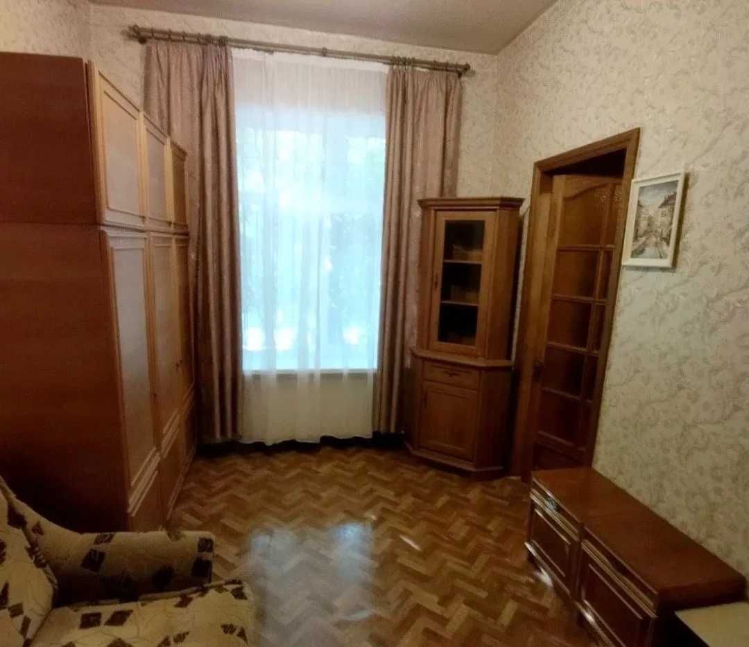 Аренда  3-ком.кв., Центр, Нагорка, ул. Чекмарёва