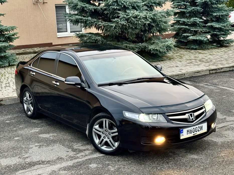 Honda Accord 2008 року 2 л бензин/автомат
