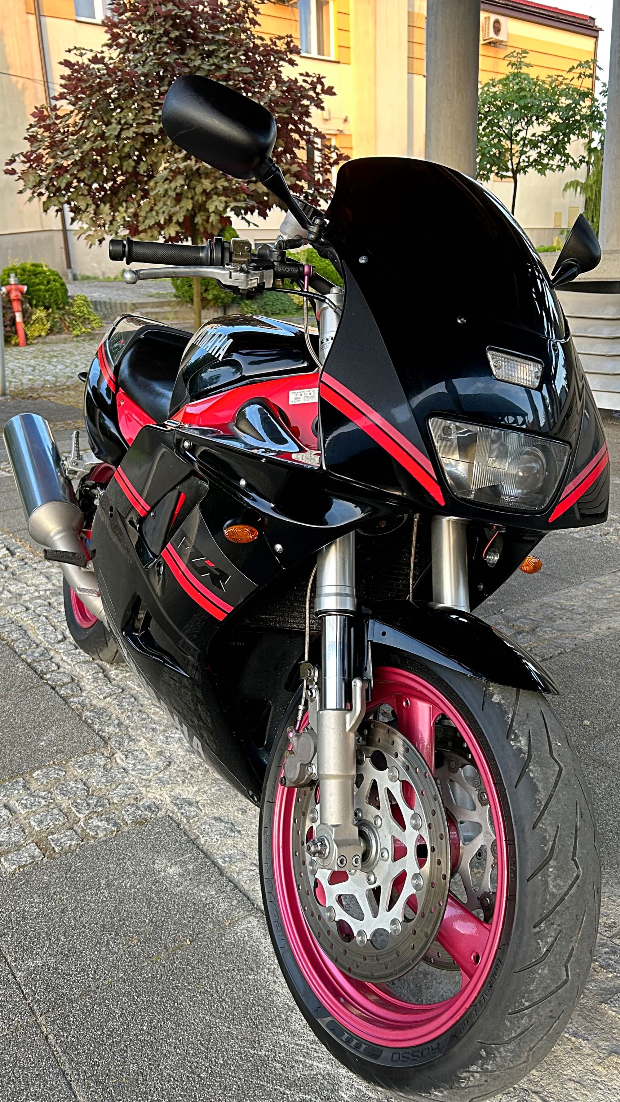 YAMAHA FZR 1000 Oryginalny przebieg 44524km! z Szwajcarii 100% SPRAWNA