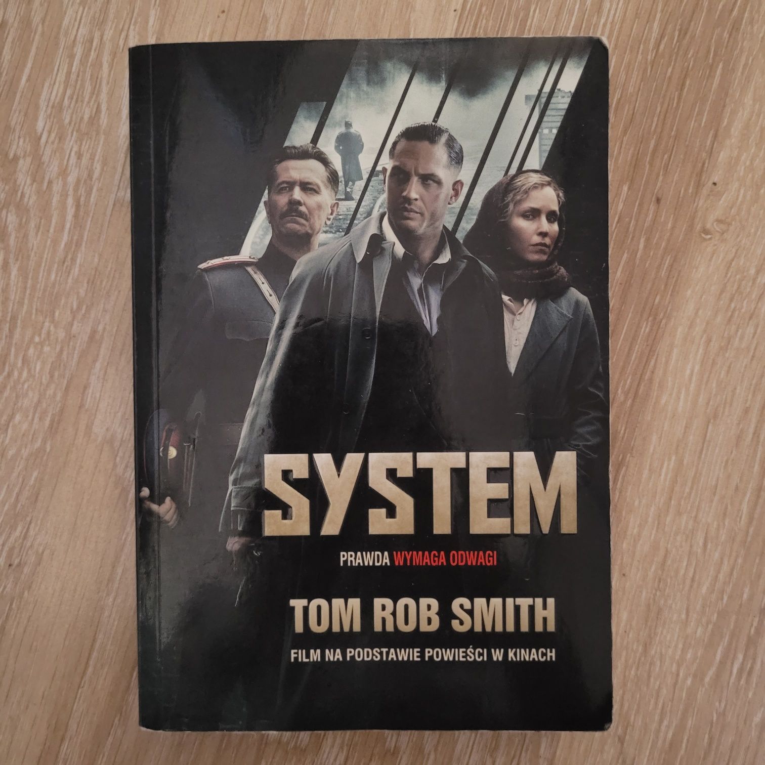 Książka thriller "System" Tom Rob Smith