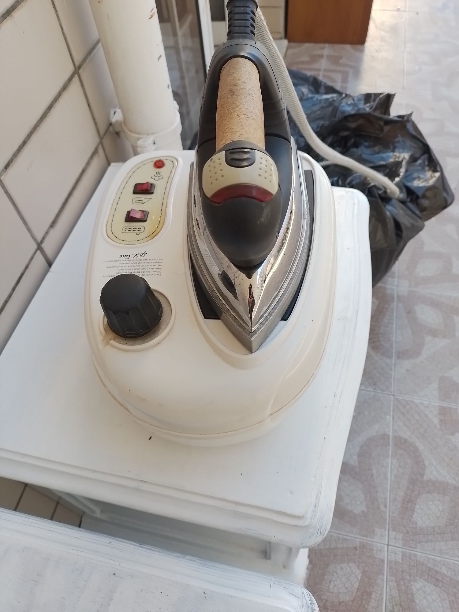 Ferro a vapor a trabalhar bem