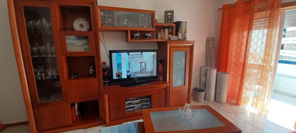 Móvel Sala e mesa de centro