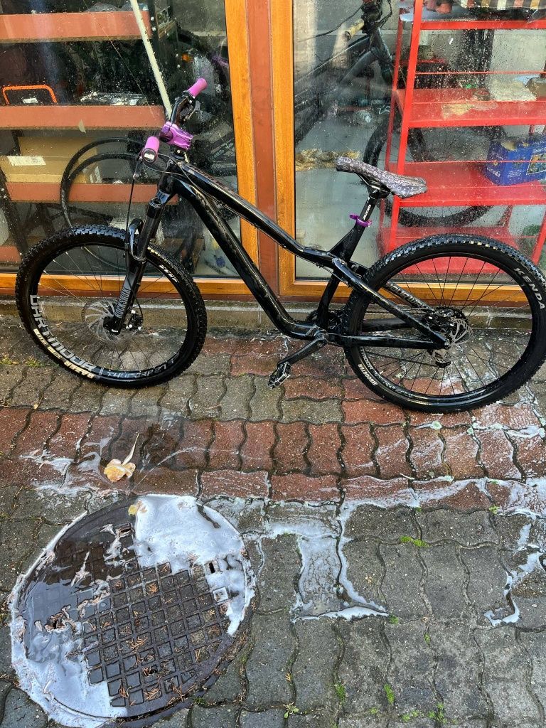 Rower dartmoor hornet pro