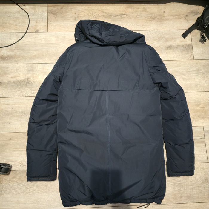 Зимняя курточка under armour