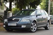 SKODA OCTAVIA 1.9 TDI 105KM DSG Automat Kombi Klima Skóra Hak 2005 ROK