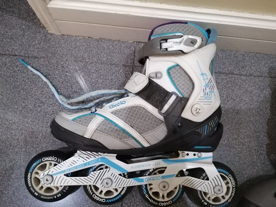 Patins em linha marca Oxelo fit 5