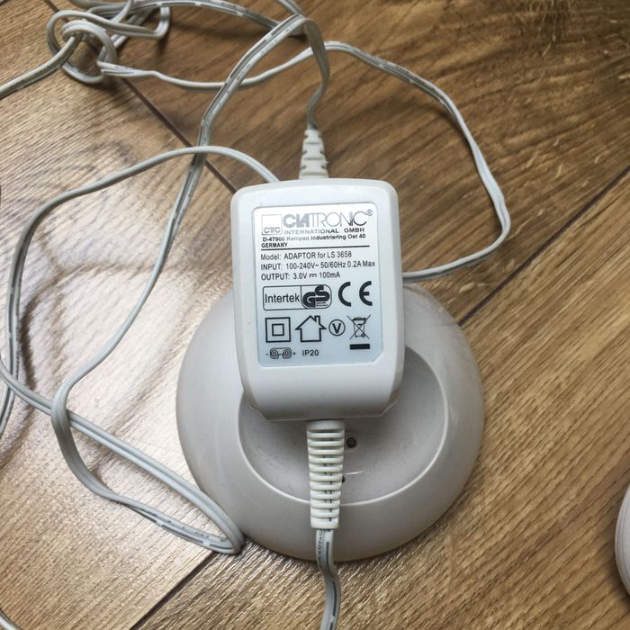 Golarka CLATRONIC LS 3658 + ładowarka ze stacją