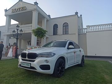 Auto do ślubu, na wesele, białe BMW X6 f16