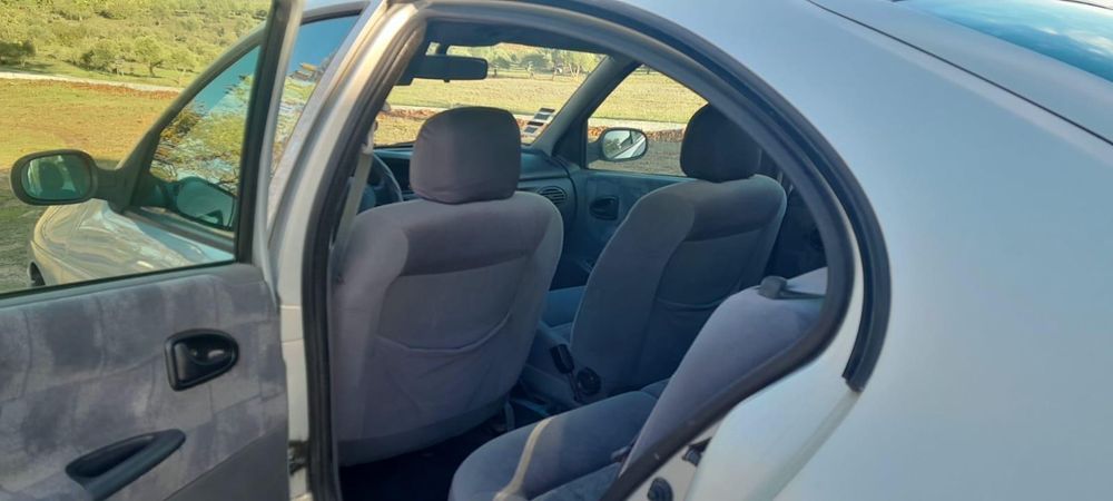 Renault Megane 1.4 70CV