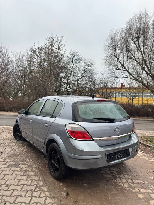 Na sprzedaż Opel Astra 1.9D/Nowe klocki/Zamiana/Gwarancja/Nowe opony/C