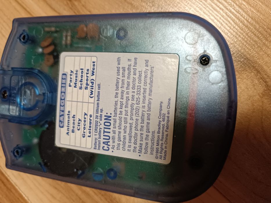 Электронная игра винтаж.