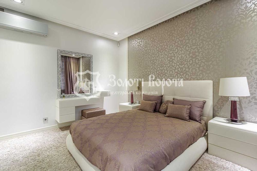 Квартира, 2к. Дизайнерський ремонт. Українки, 7б, Печерськ