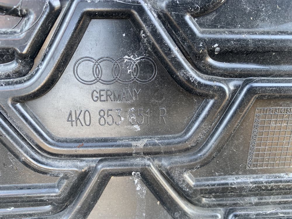 Audi A6 C8 Lift S-LINE grill atrapa ORYGINAŁ 4K0