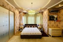 ‼️‼️Продам‼️‼️‼️ №096.Будинок 385 м2 в с. Гнідин.