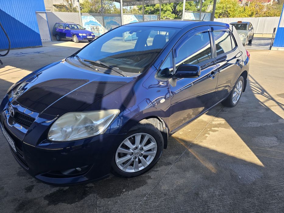 Продам Toyota Auris 2008