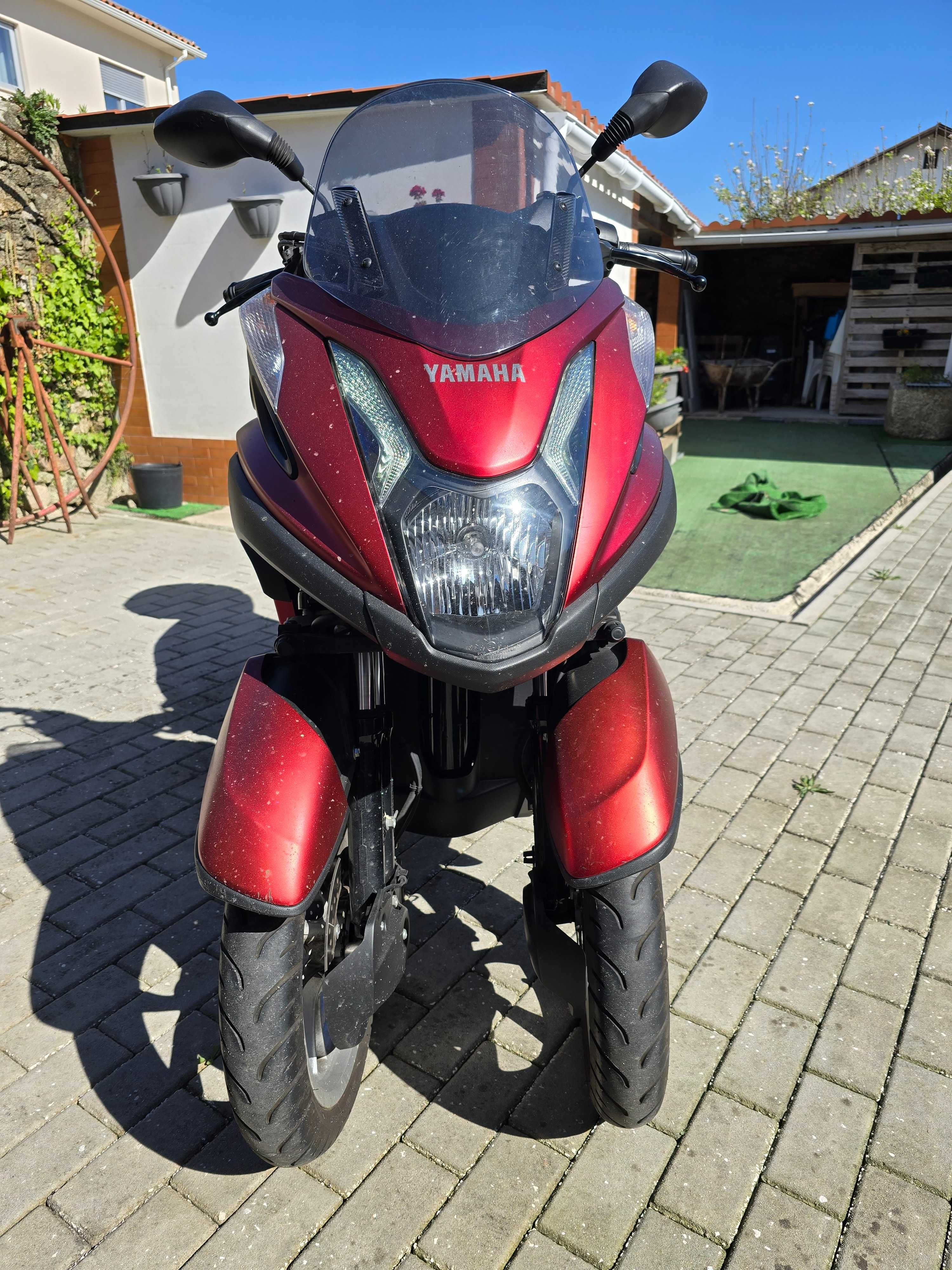 Moto Tricity 125