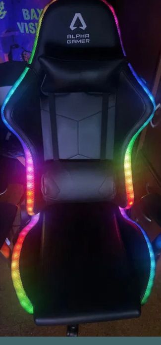 Cadeira Gaming ALPHA GAMER Cygnus RGB (Até 130 kg - Classe 4 - Preto)