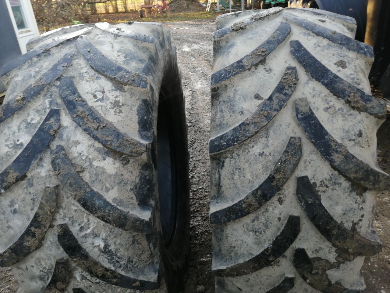 Opony vredestein 540/65r30