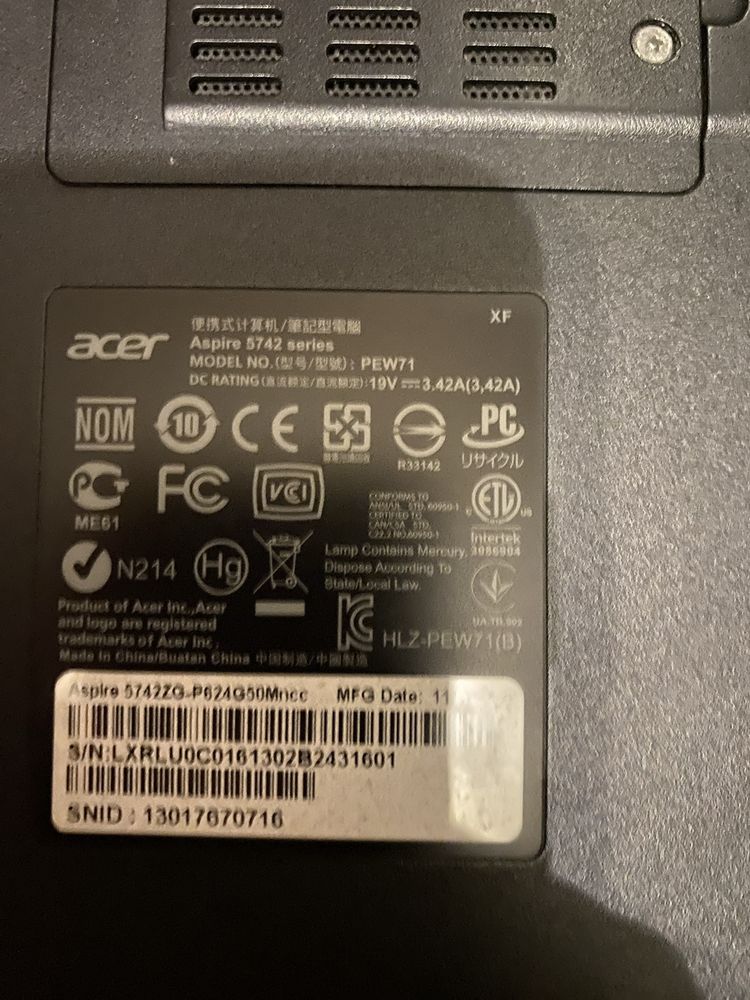 Ноутбук Acer Espire 5742