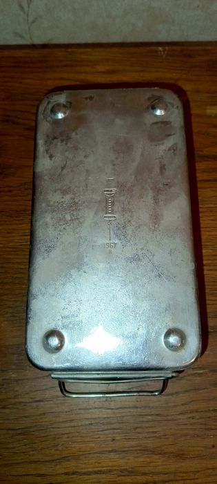 Стерилизатор из нержавейки,со шприцами времён СССР