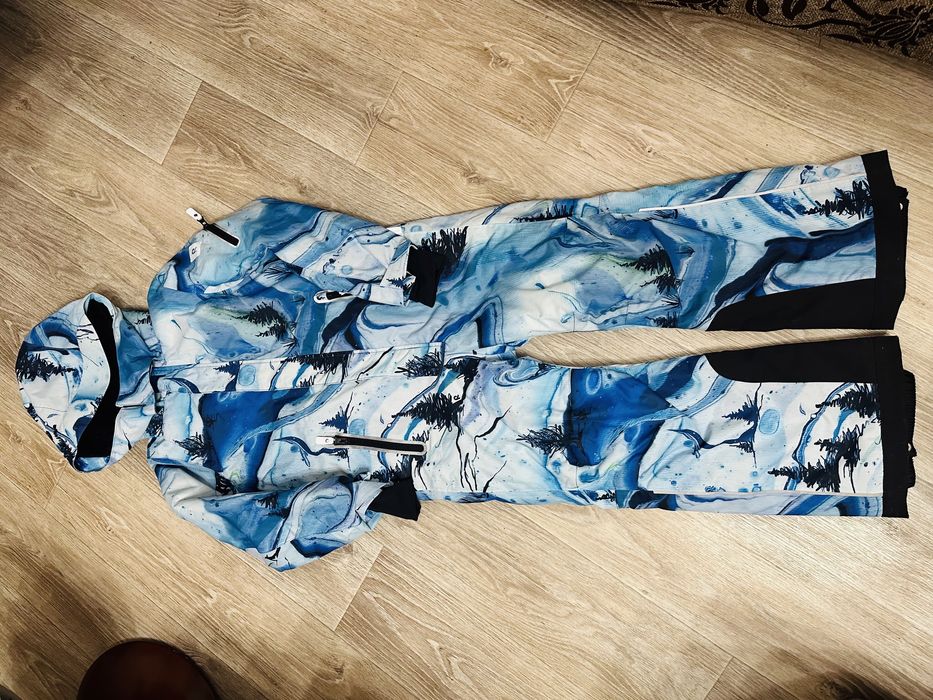 Брендовый лыжный комбинезон Reima 8лет , размер 128