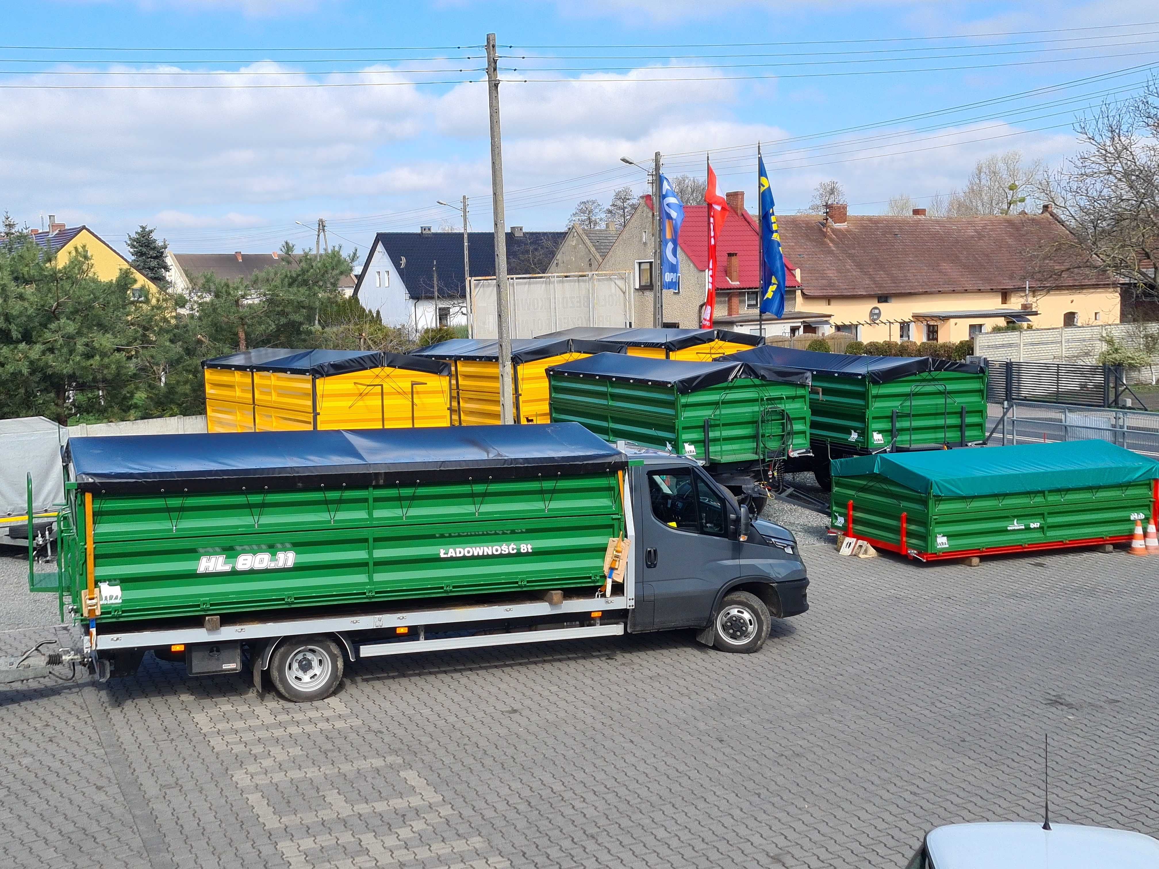 Koła do Przyczepy Rolniczej BEZDĘTKOWE HL8011 HW 385/65R22,5 ZAREMBA