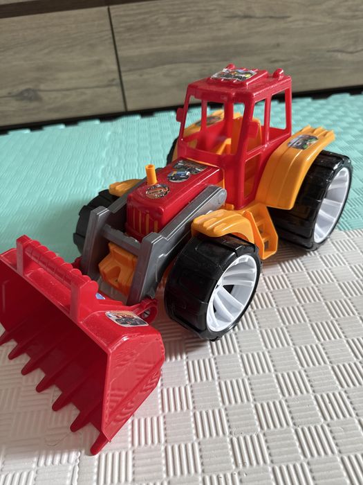 Спецтехніка для ігор в піску