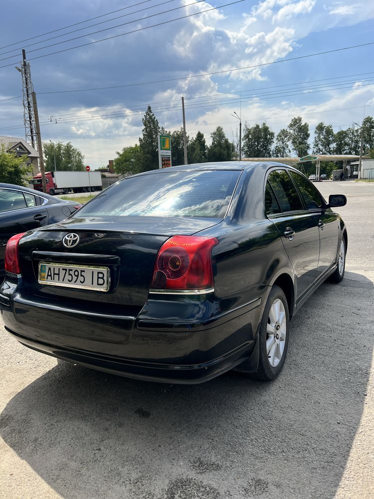 Продам Toyota Avensis