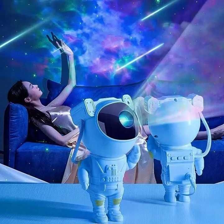projektor gwiazd nieba led lampka nocna astronauta idealny na prezent