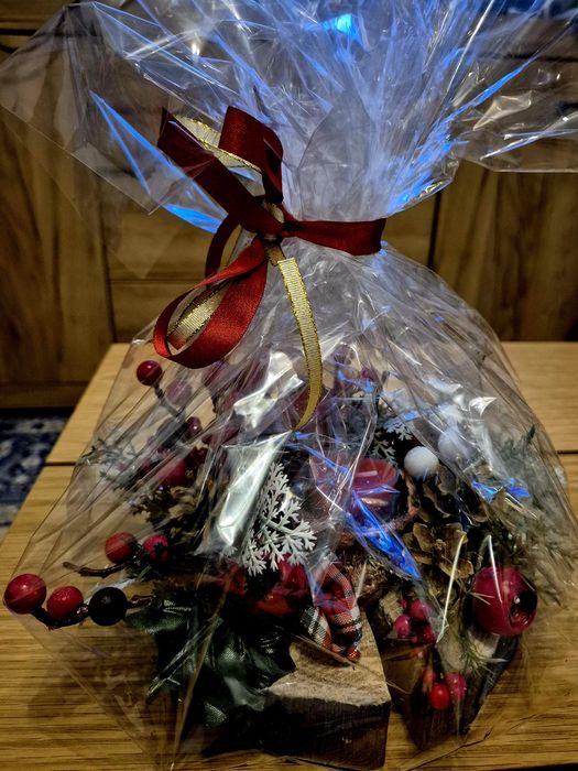 Śliczny stroik świąteczny