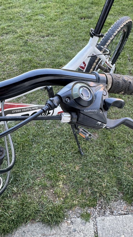 Romet Rambler 4.0  bialo czerwony