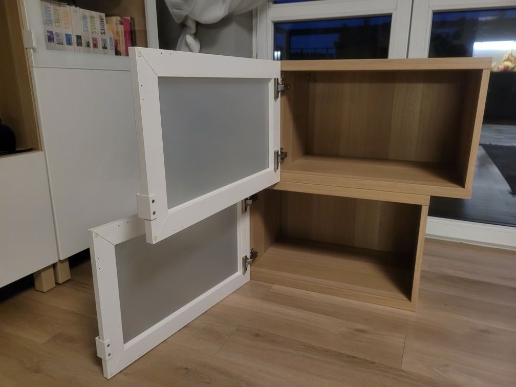 2x Ikea Besta + Glassvik 60x40