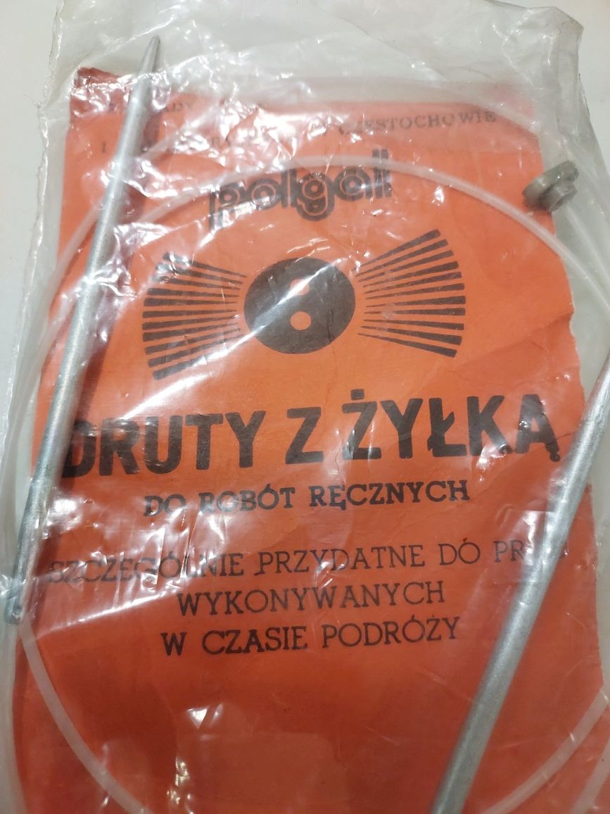 Druty z żyłką idealne do robótek w podróży druty z czasów PRL