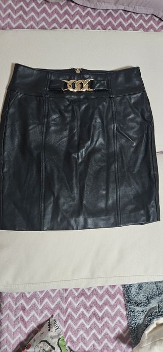 чёрная юбка  Zara