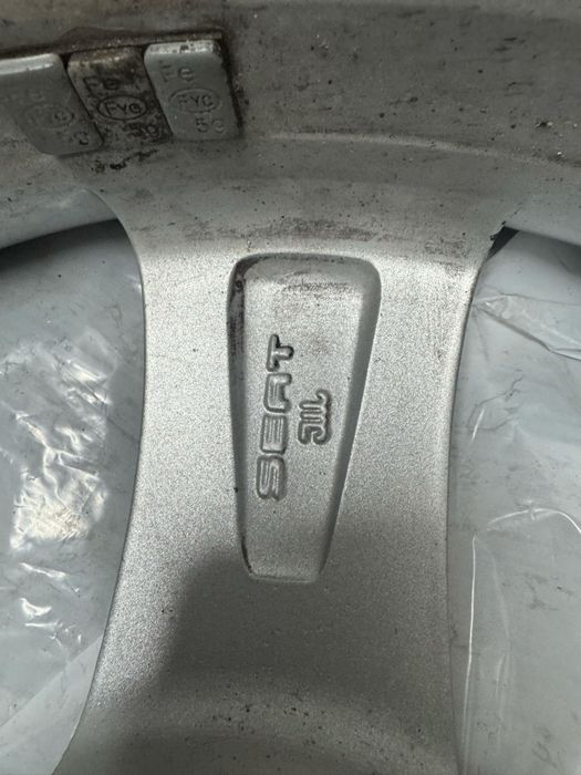 Felgi oryginalne marki Seat