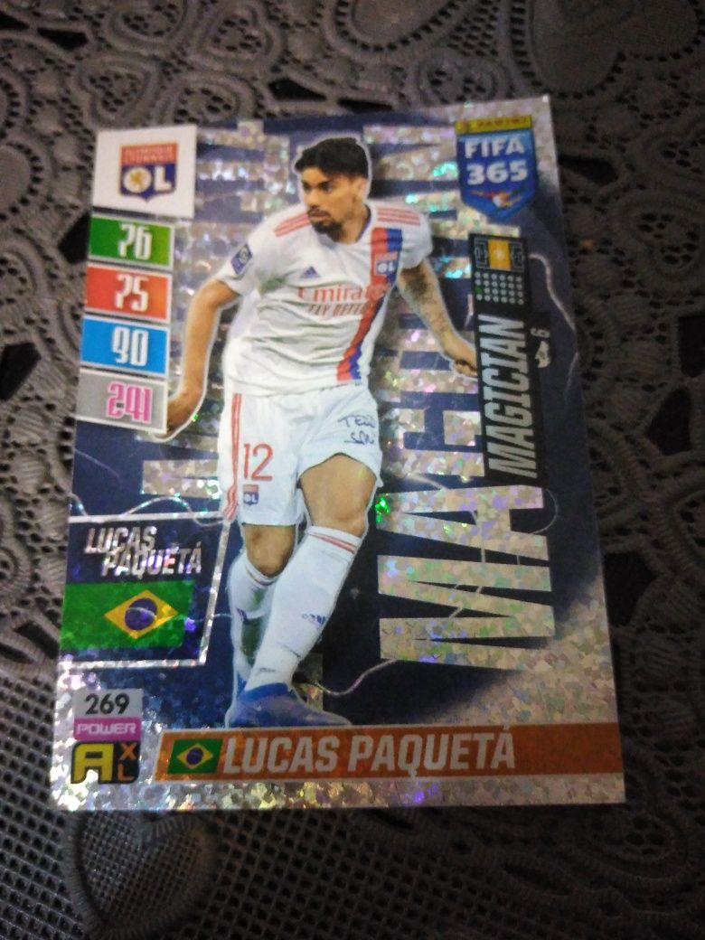 Karta FIFA 365 Panini 2022 Lucas Paqueta Power magician