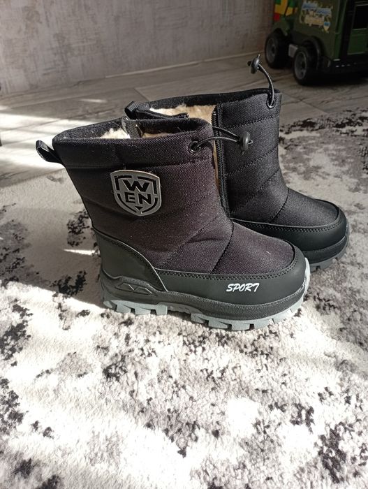 Продам дитяче взуття