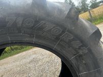 Opona 710/70R 42 Michelin
