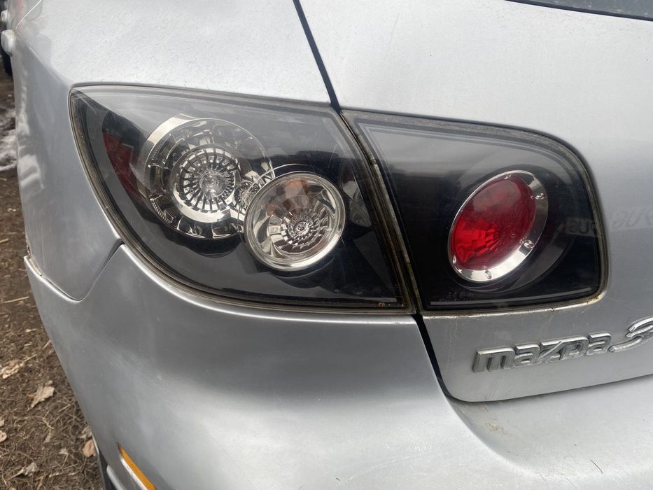 Maxda 3 bk фари задні лед led передні