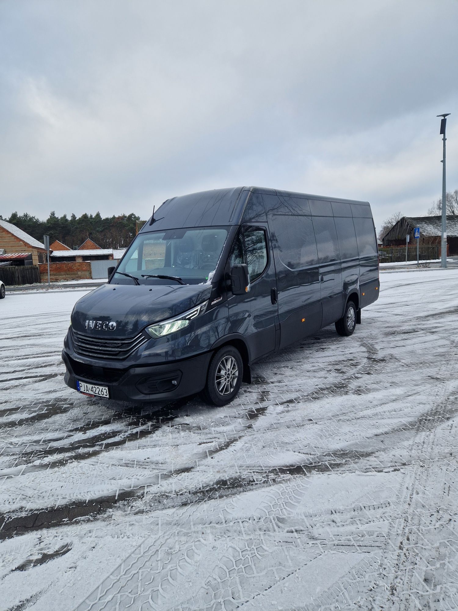 Wynajem bus Blaszak Max ! Iveco ! L4h2 wypożyczalnia! Usługi !