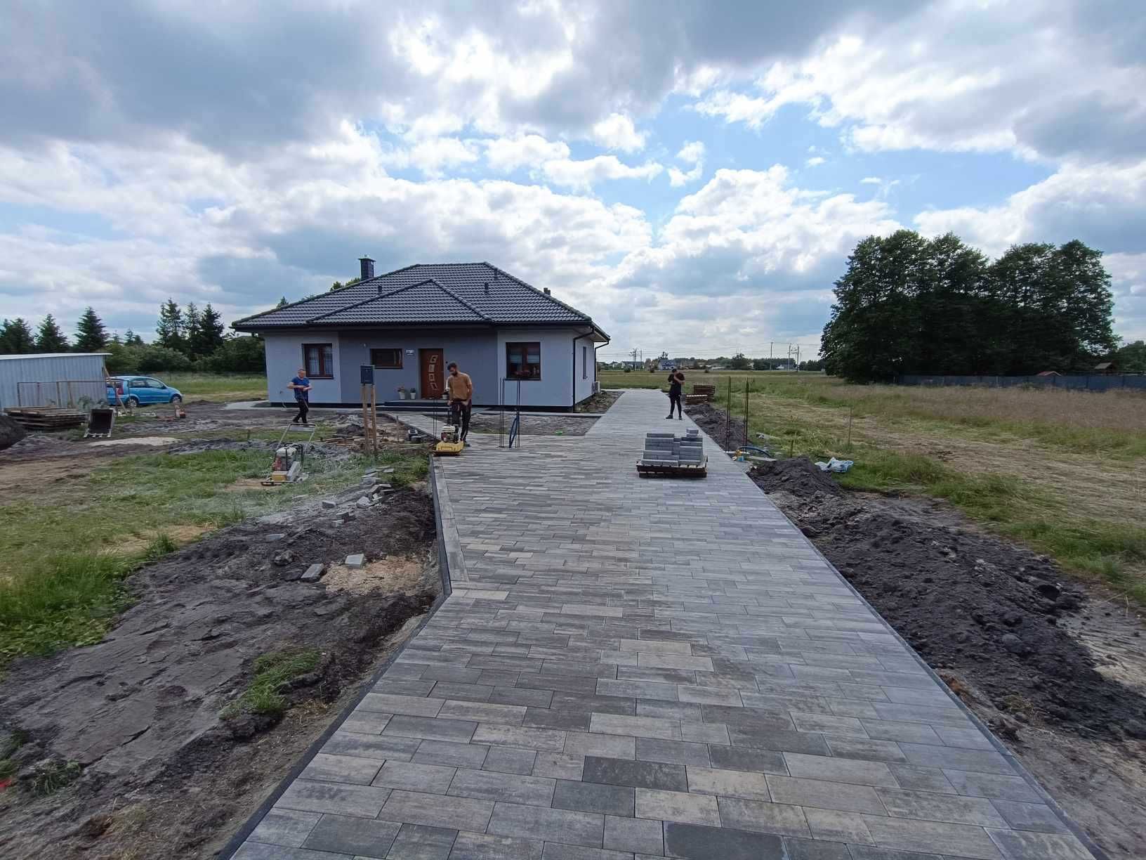 Układanie kostki brukowej